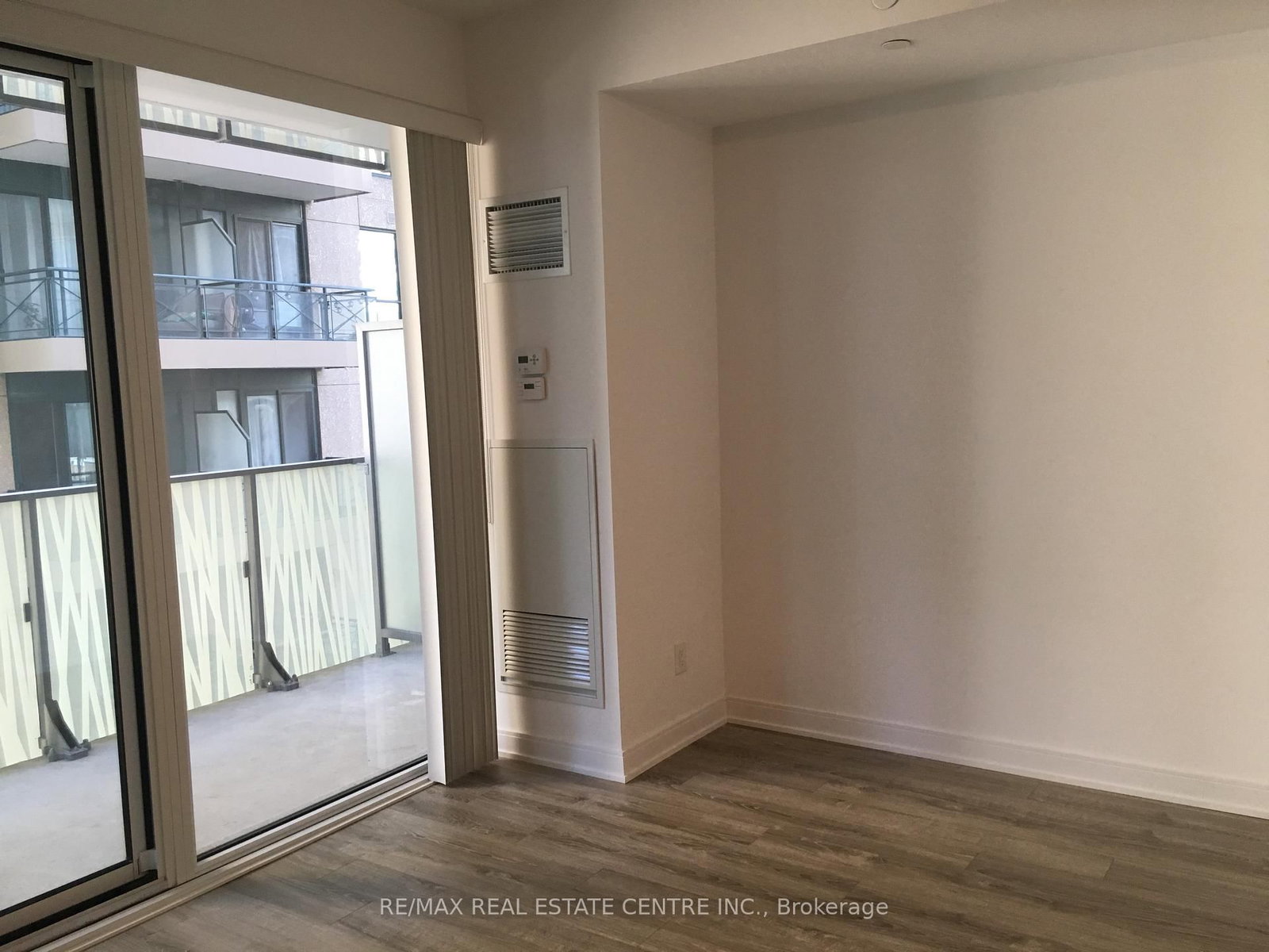 42 Charles Street E, Unit 3405 - Photo 8