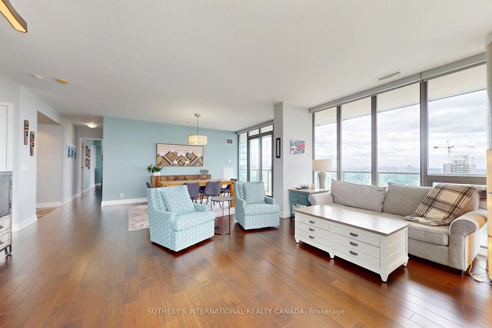 33 Lombard Street, Unit 4204 - Photo 8