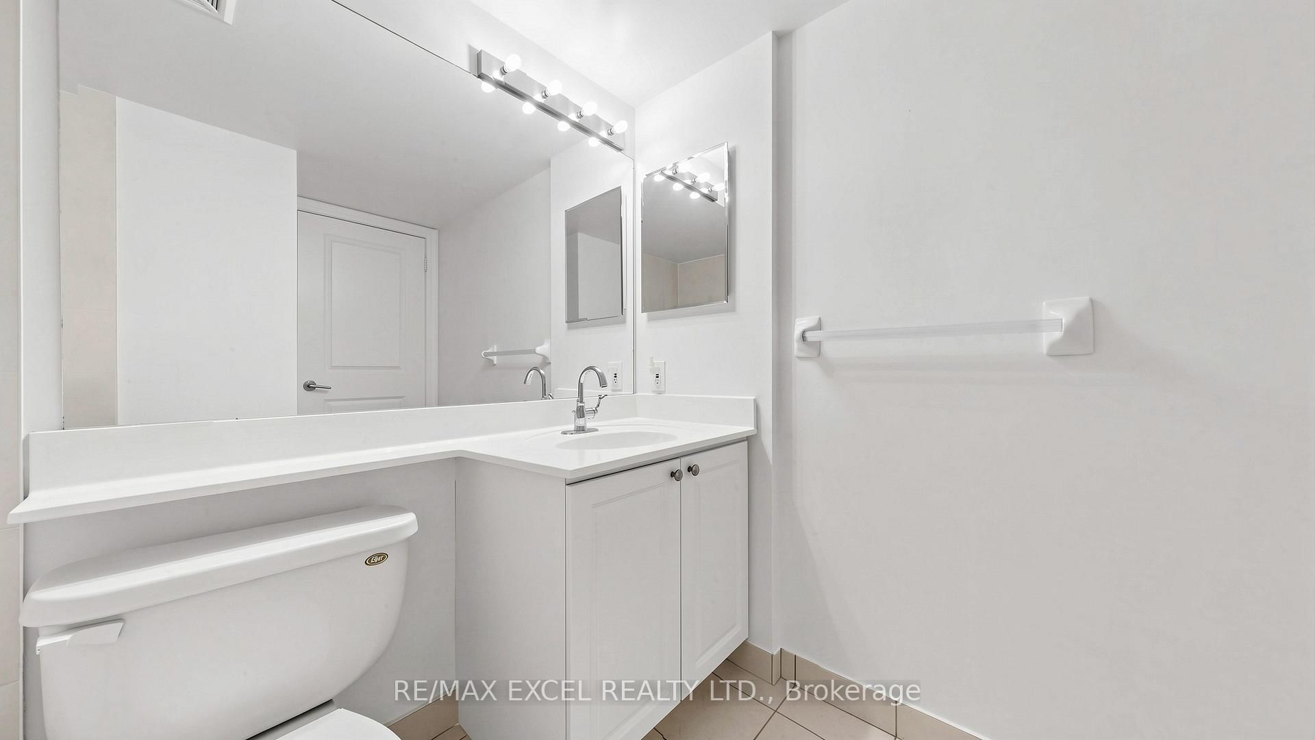 35 Bales Avenue, Unit 916