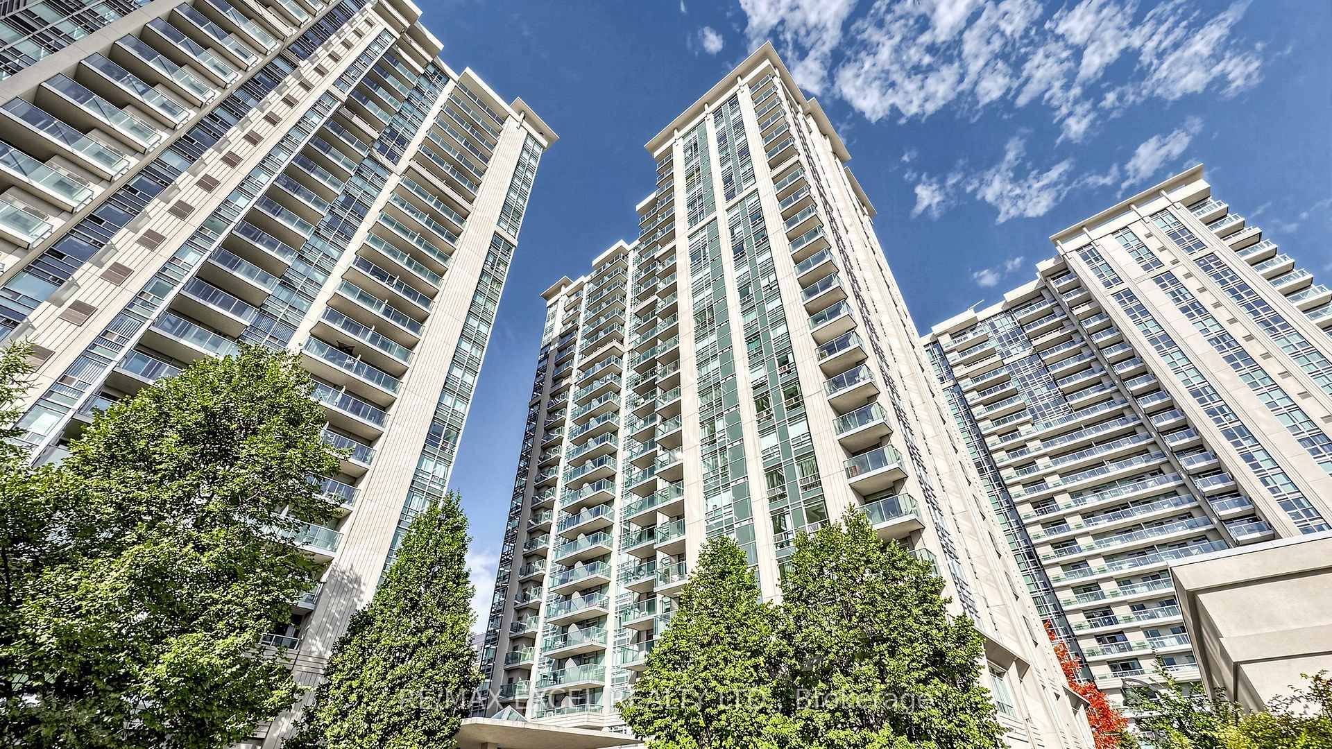 35 Bales Avenue, Unit 916