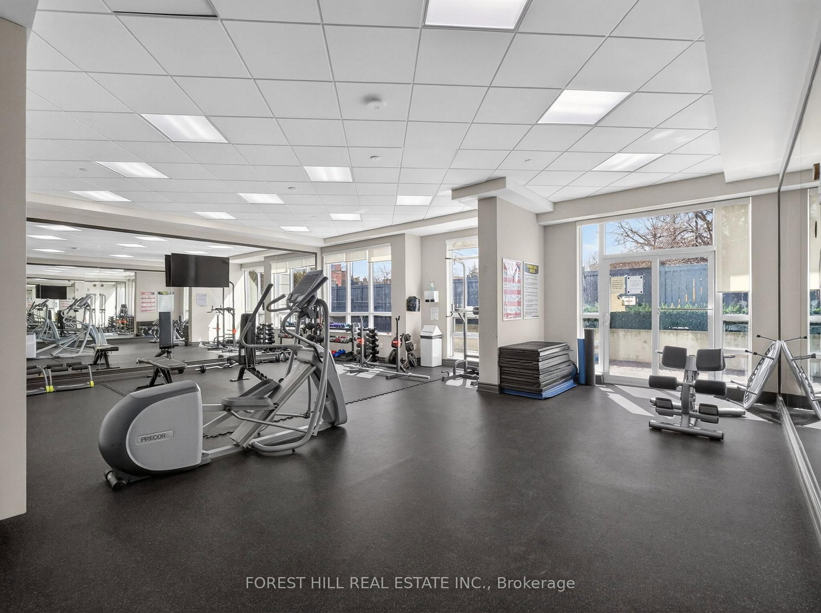 35 Saranac Boulevard, Unit 224 - Photo 2