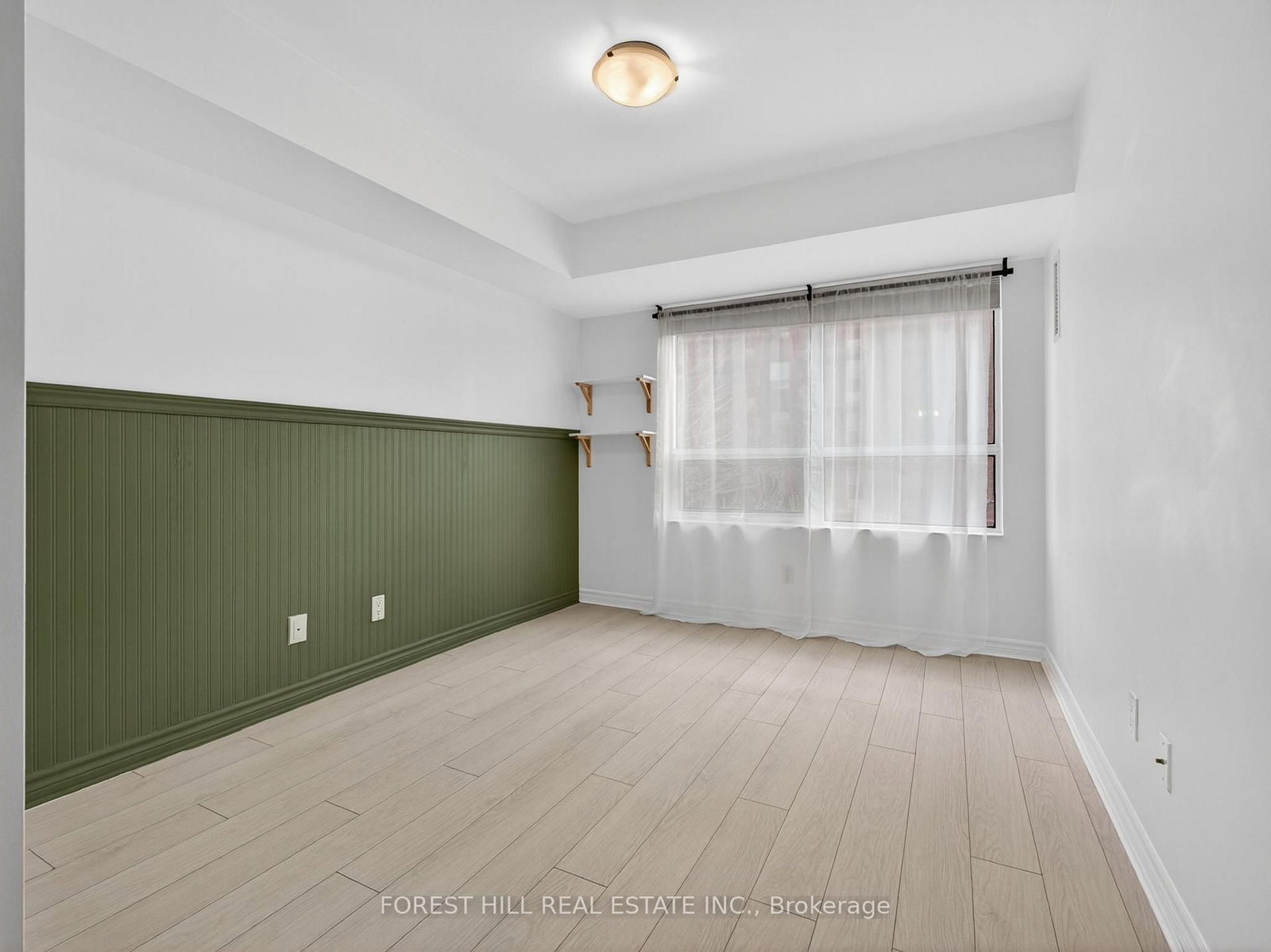 35 Saranac Boulevard, Unit 224 - Photo 23