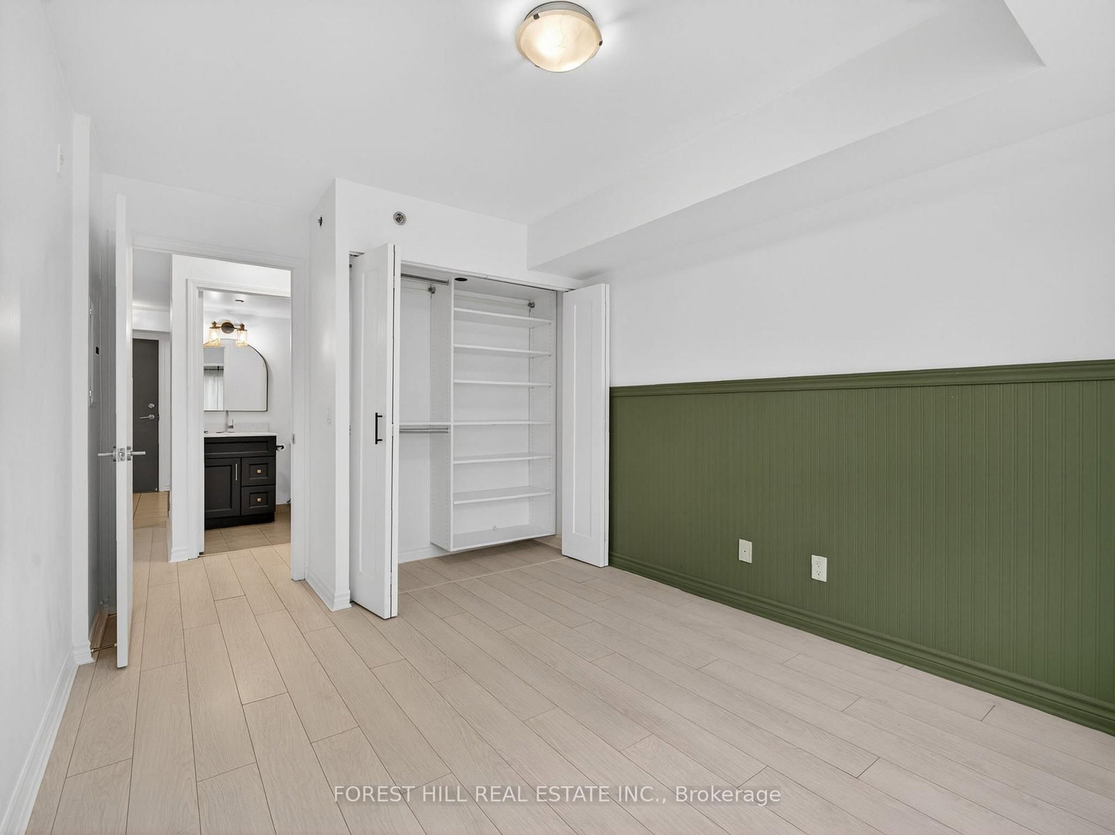 35 Saranac Boulevard, Unit 224 - Photo 27