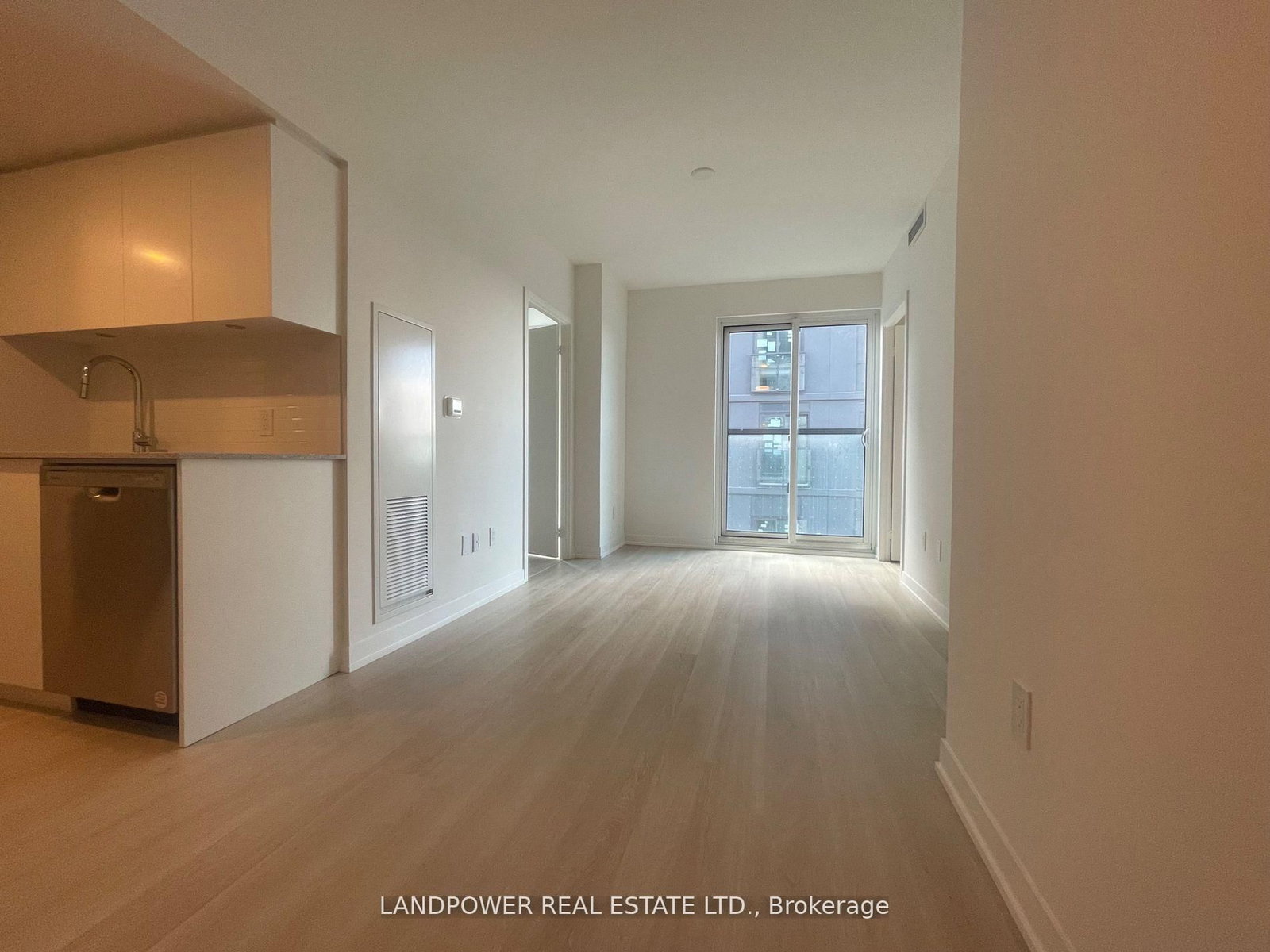 500 Wilson Avenue, Unit 805 - Photo 2