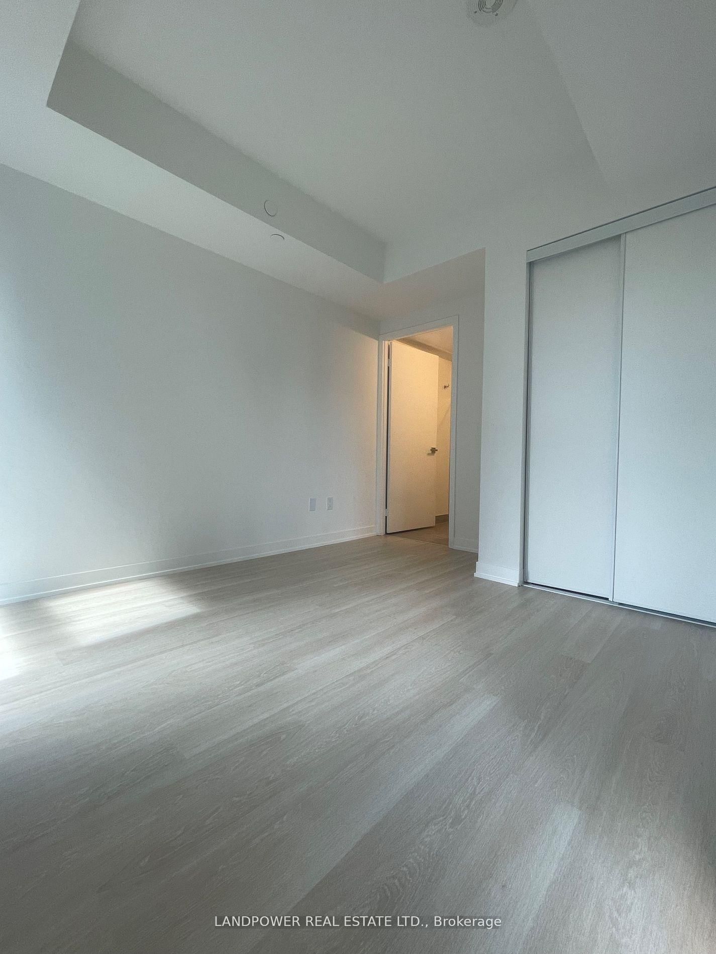 500 Wilson Avenue, Unit 805 - Photo 4