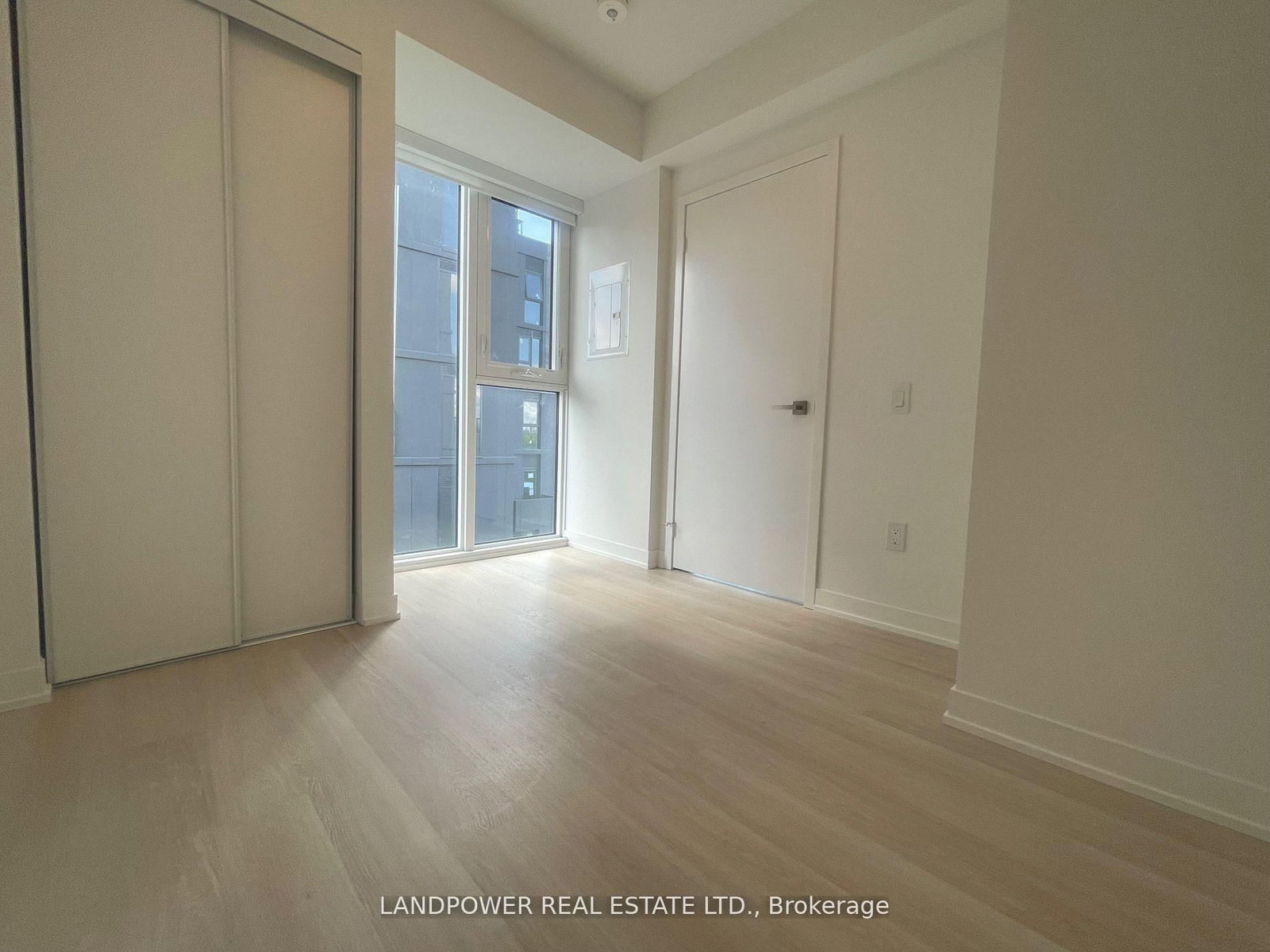 500 Wilson Avenue, Unit 805 - Photo 5