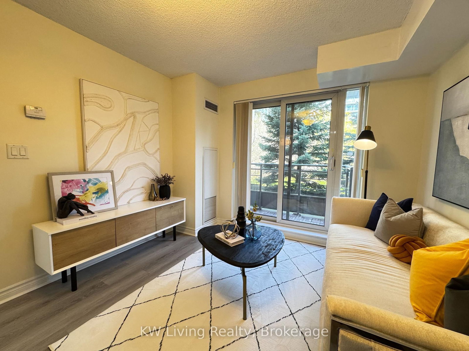 19 Barberry Place, Unit 204 - Photo 11