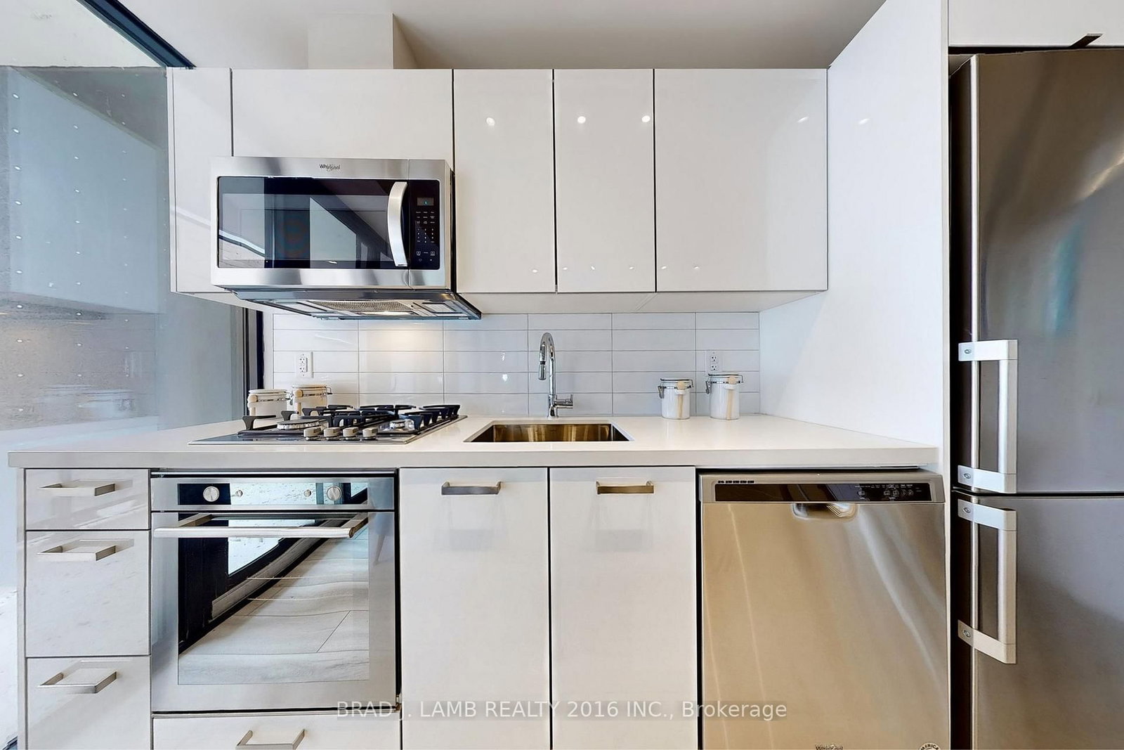 458 Richmond Street W, Unit 202 - Photo 8