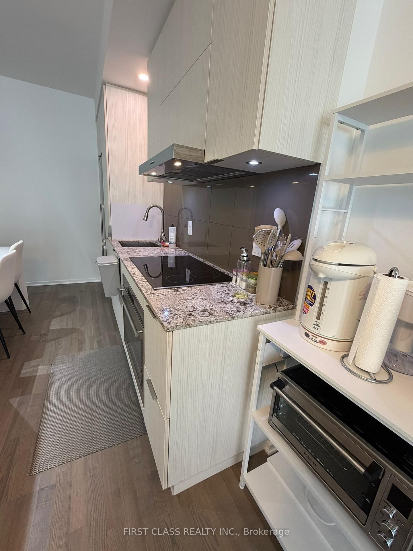 1 Bloor Street, Unit 317 - Photo 10