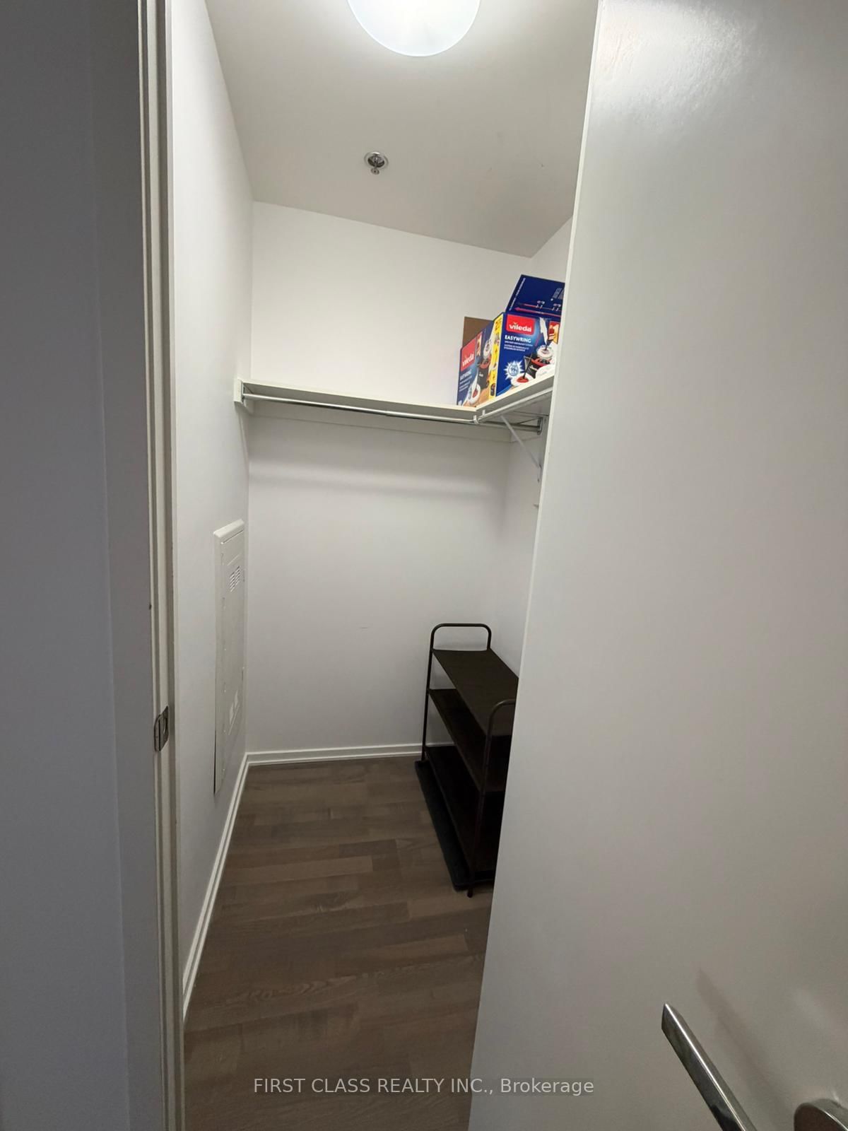 1 Bloor Street, Unit 317 - Photo 24
