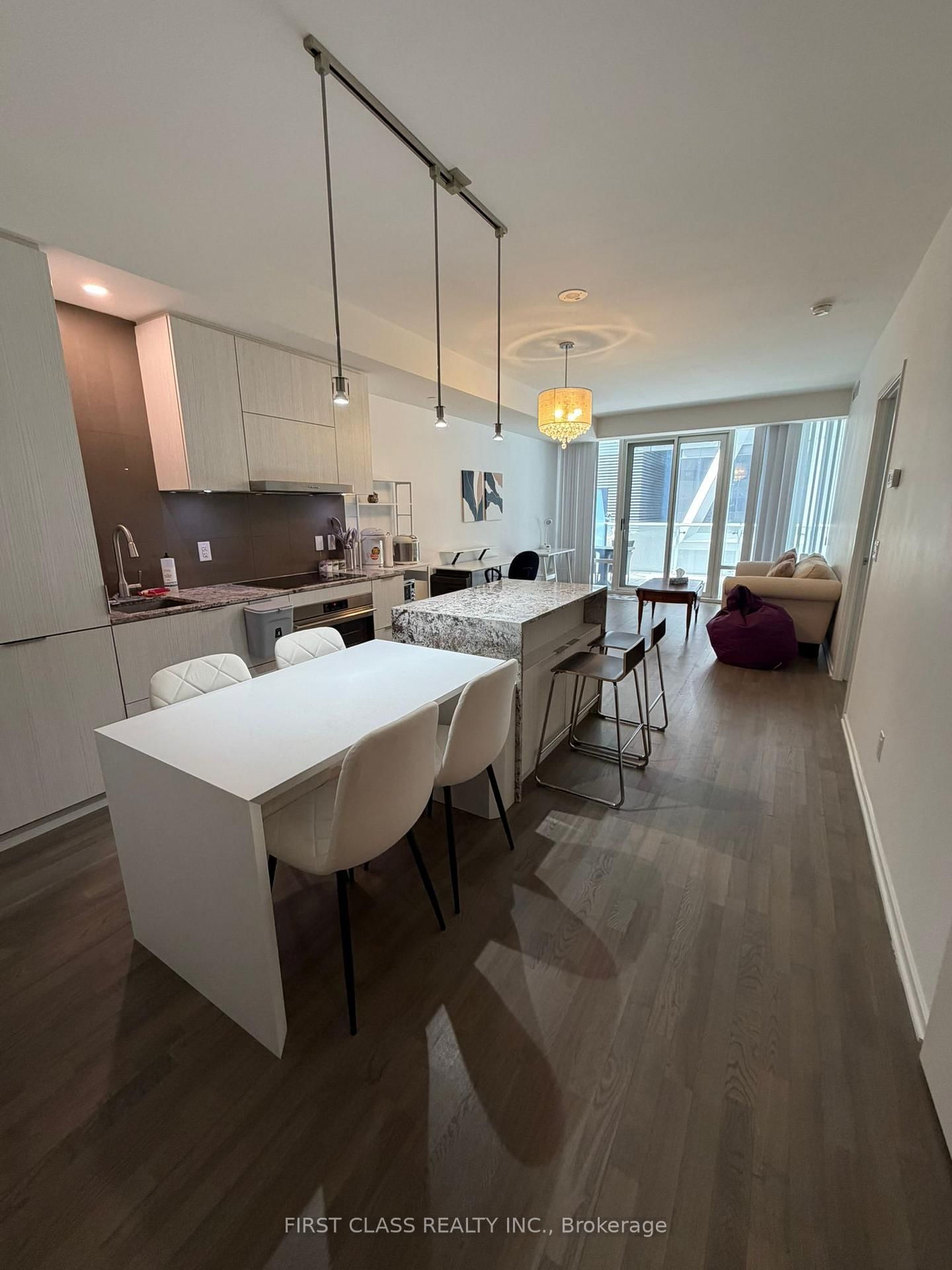 1 Bloor Street, Unit 317 - Photo 3