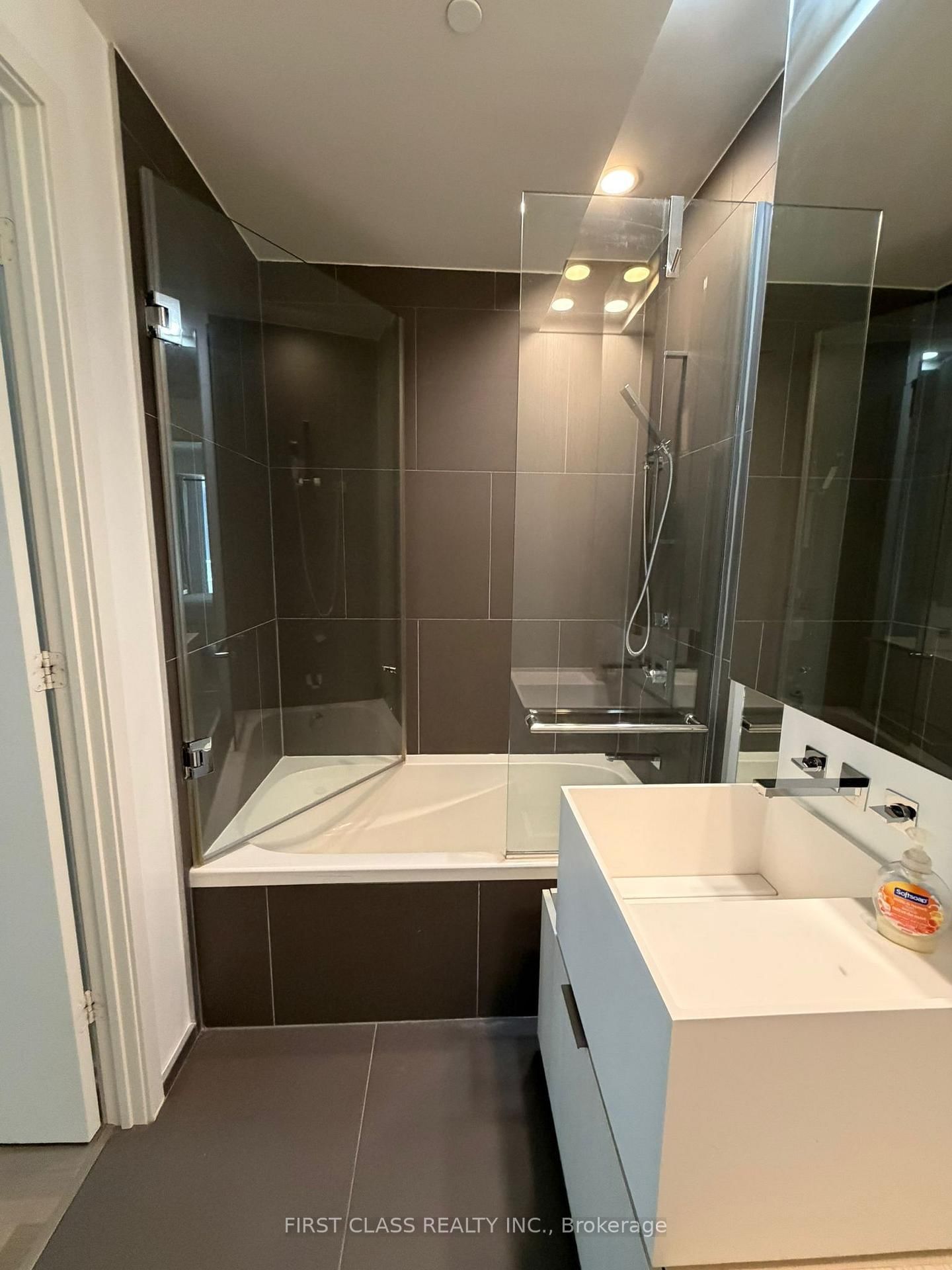 1 Bloor Street, Unit 317 - Photo 38