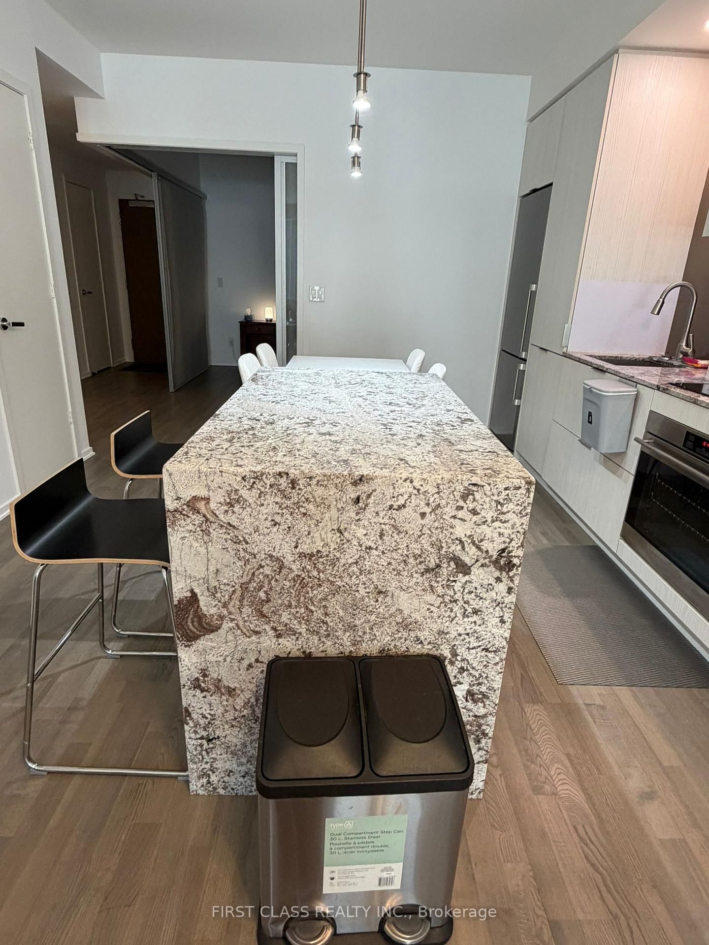 1 Bloor Street, Unit 317 - Photo 8