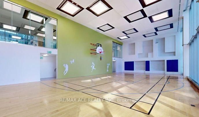 195 Redpath Avenue • #2314 • Toronto, ON photo 11