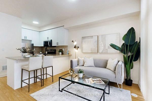 53 - 19 Eldora Ave, Toronto, M2M 0B5 | Image 2