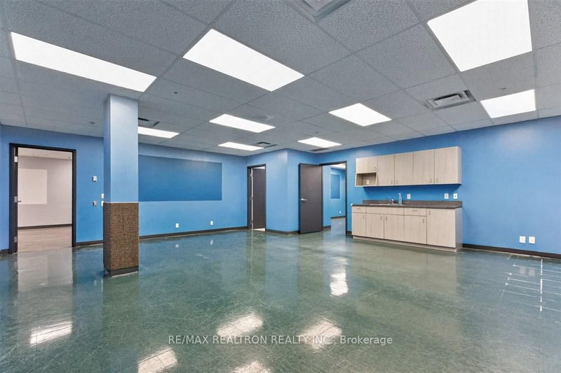 G03 - 685 Sheppard Ave E, Toronto, M2K 1B6 | Image 2