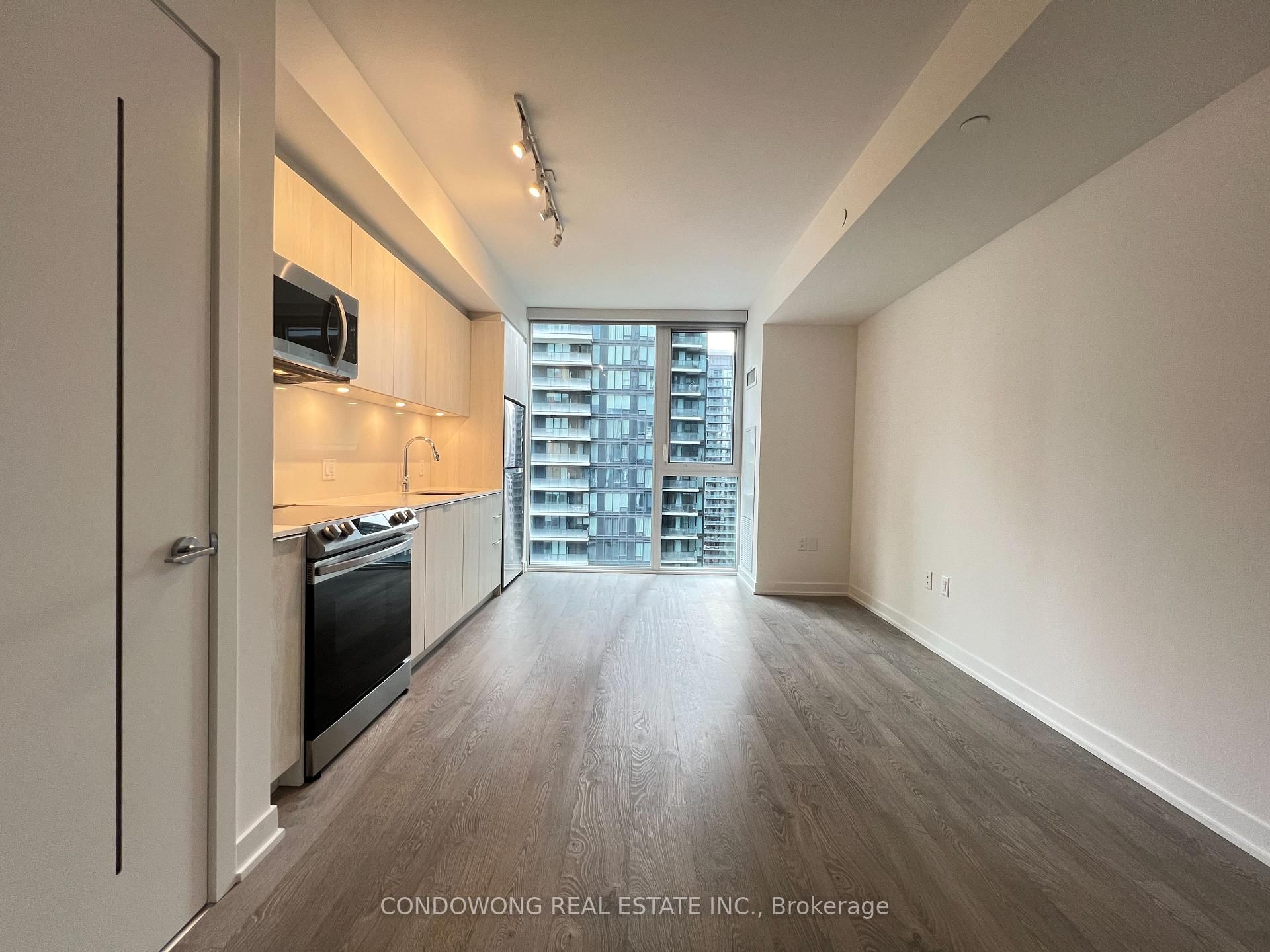 2006 - 357 King Street W, Toronto | For Rent @ $2,300 | Condos.ca