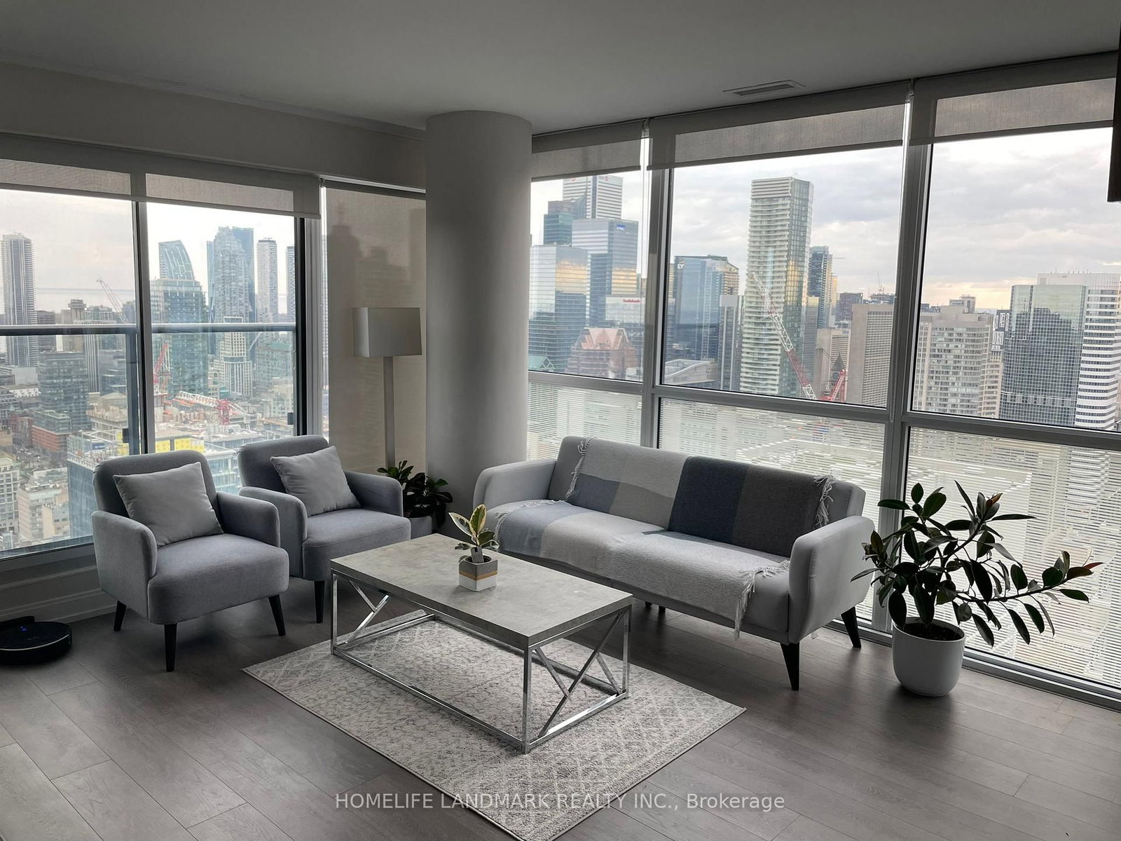 181 Dundas Street E, Unit 5010