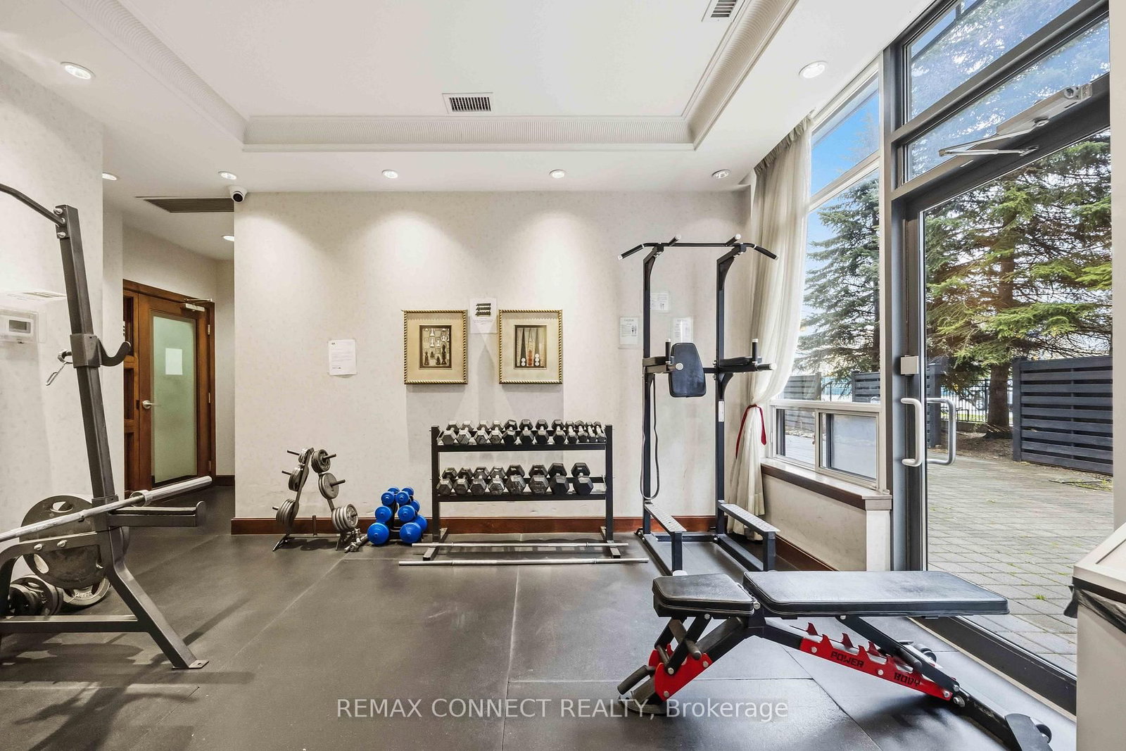 35 Finch Avenue E, Unit 2010 - Photo 34