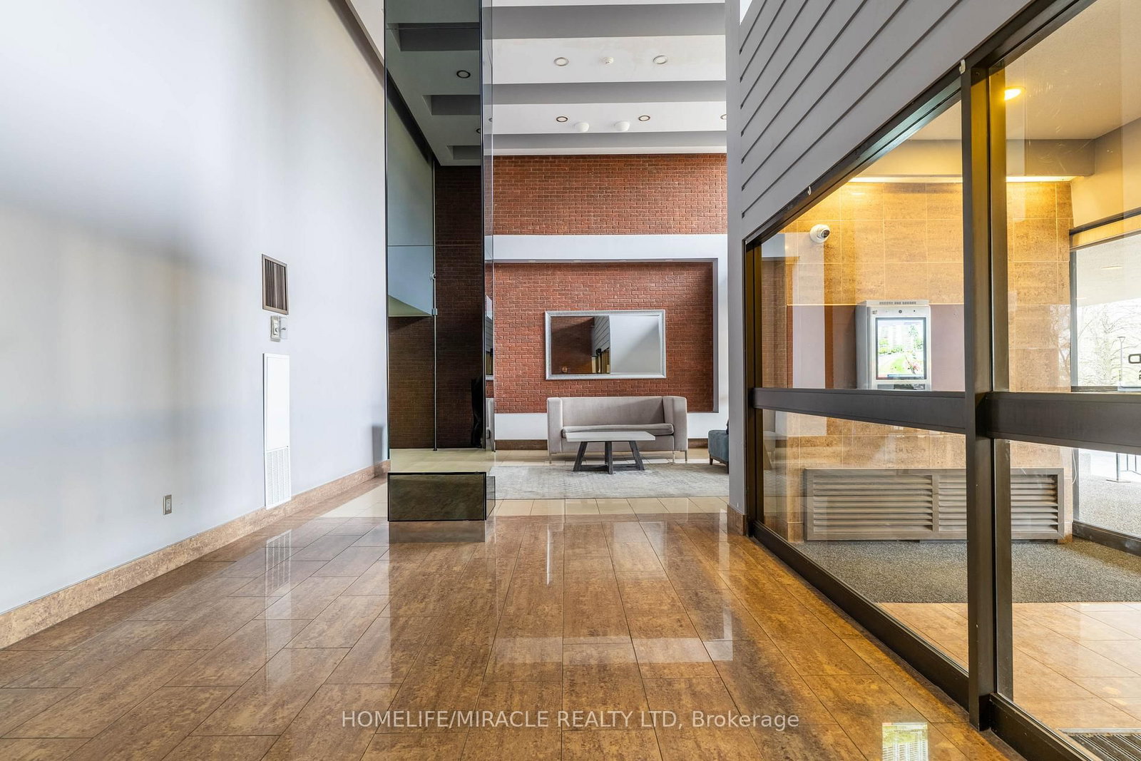 905-177 Linus Road, Toronto, ON, photo 5