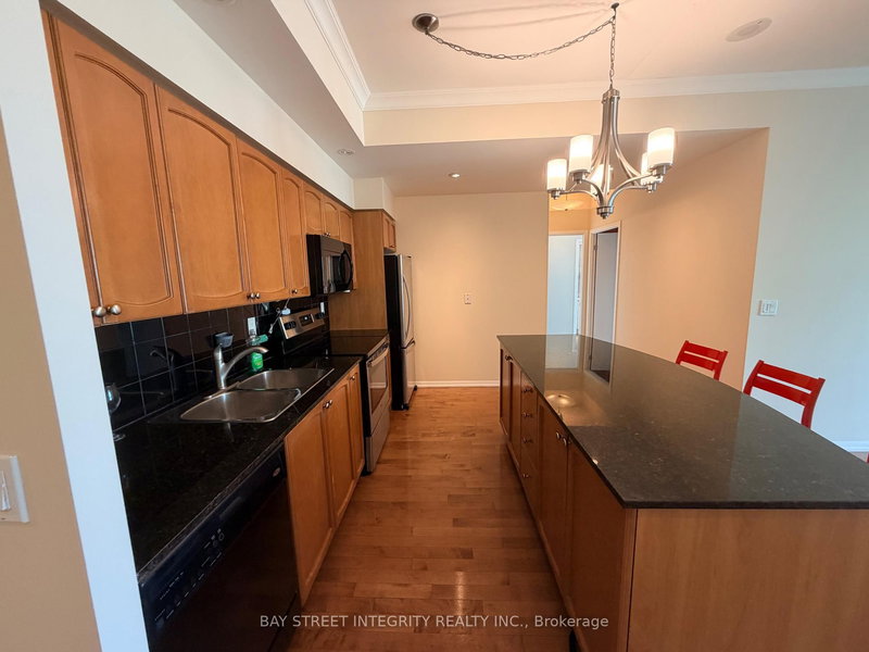 LPH03 - 219 Fort York Blvd, Toronto, M5V 1B1 | Image 3