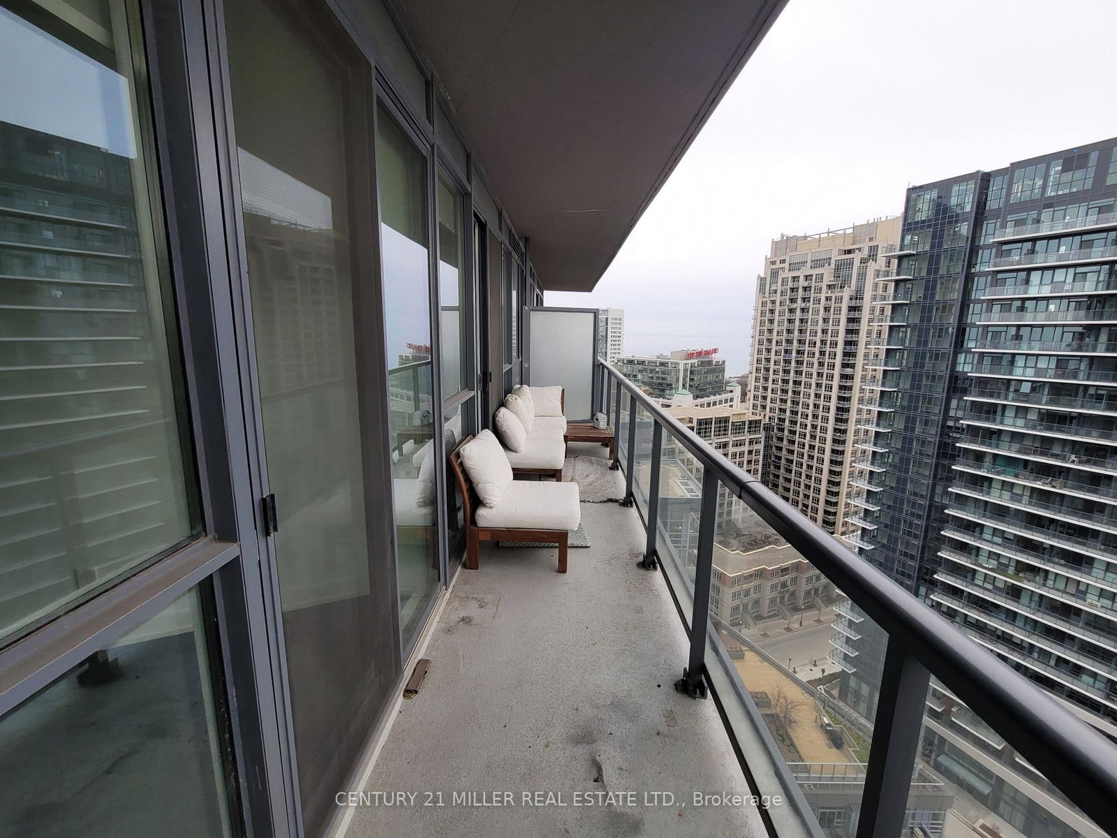 20 Bruyeres Mews, Unit 2213 - Photo 7