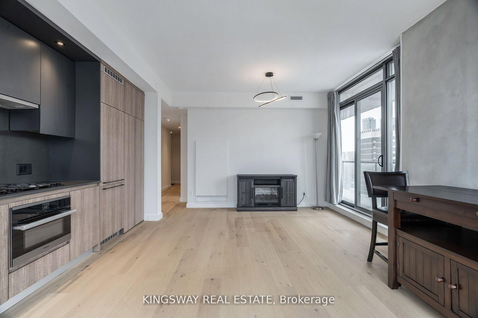 81 Wellesley St Street E, Unit 2102 - Photo 11