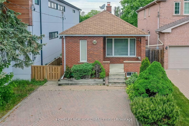 home for lease on 88 Pemberton Avenue
