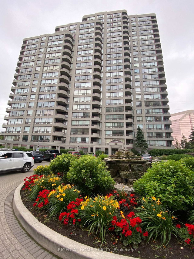 1504 - 5765 Yonge Street N N