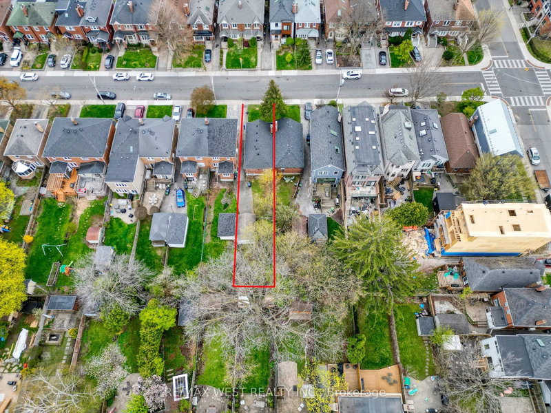 284 Fairlawn Ave, Toronto, M5M 1T1 | Image 2