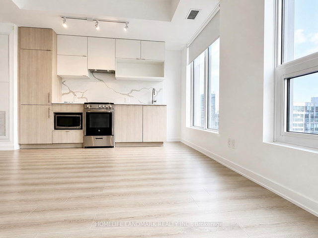 3602 - 100 Queen Street E