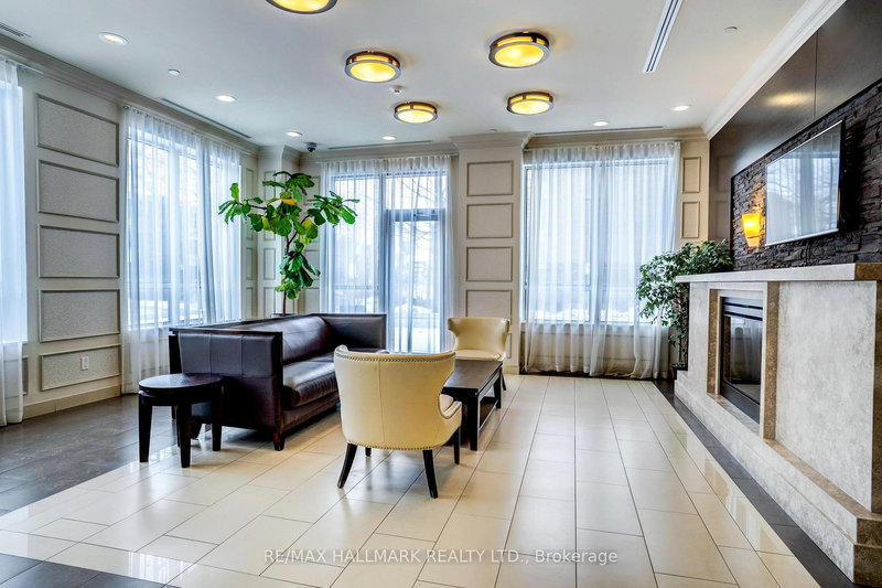 630 - 35 Saranac Blvd, Toronto, M6A 2G4 | Image 3