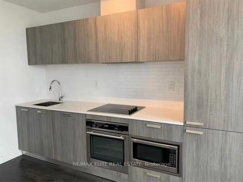 50 Charles Street E, Unit 602 - Photo 8
