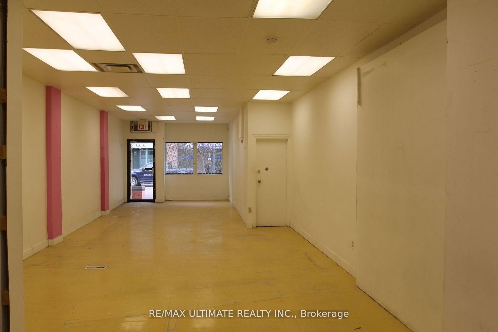 1190 Queen Street W