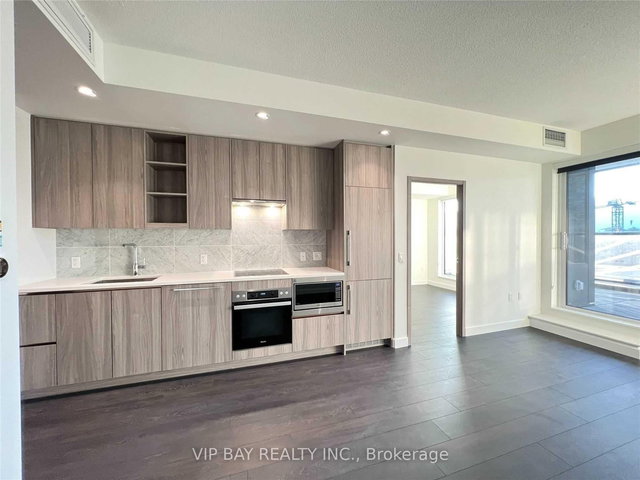 710 - 95 Mcmahon Drive