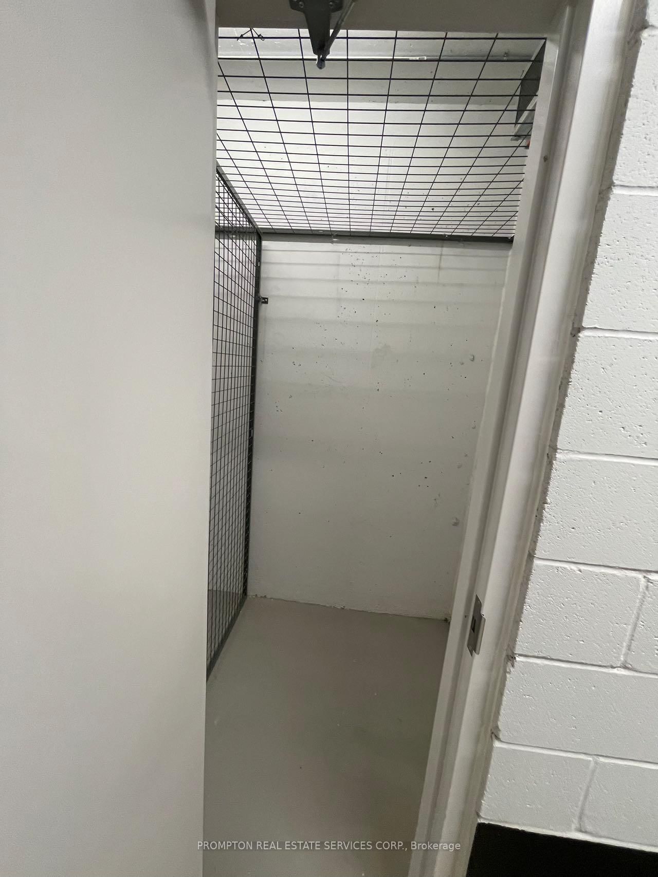 85 McMahon Drive, Unit 2015 - Photo 21