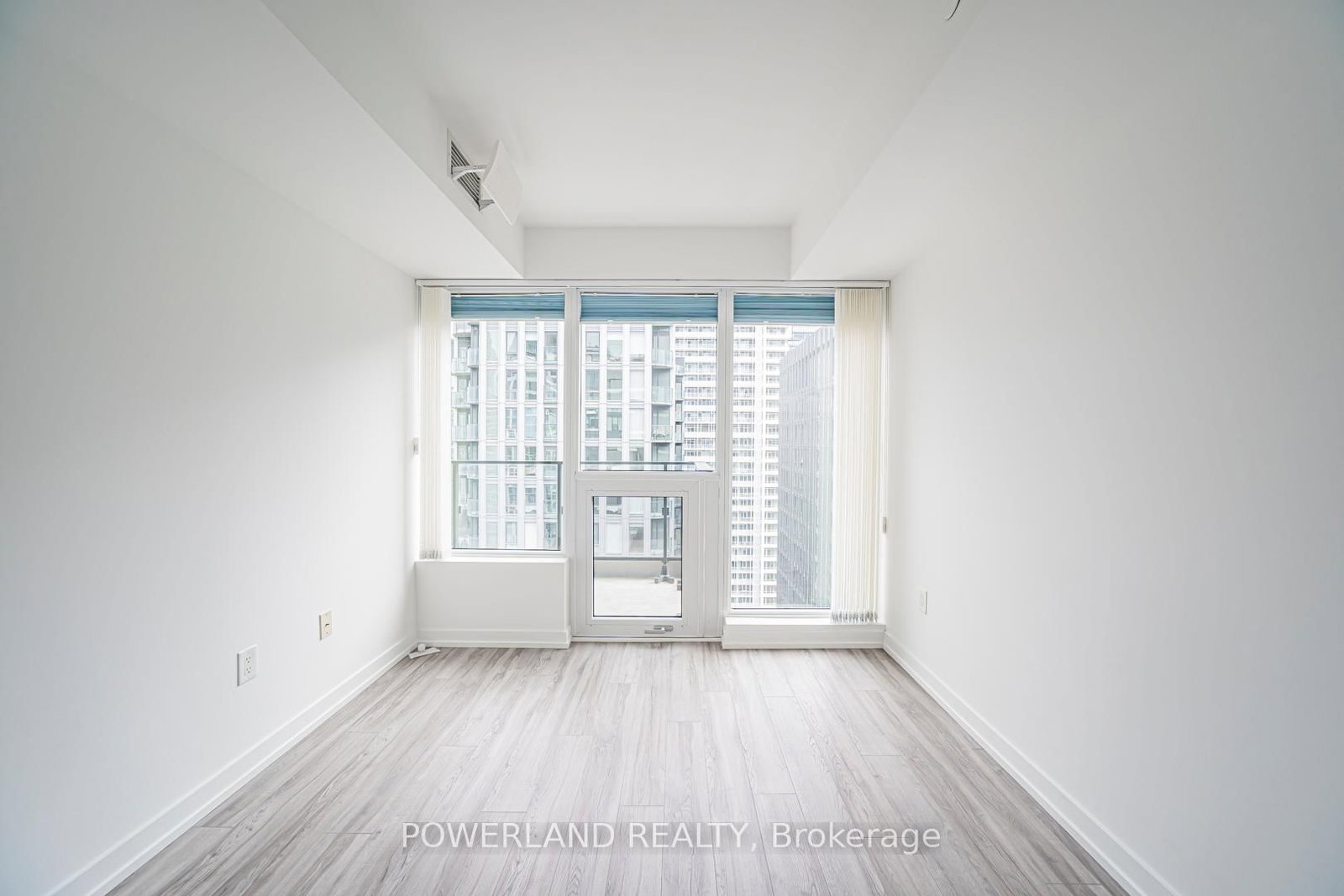77 Shuter Street, Unit 3003 - Photo 18