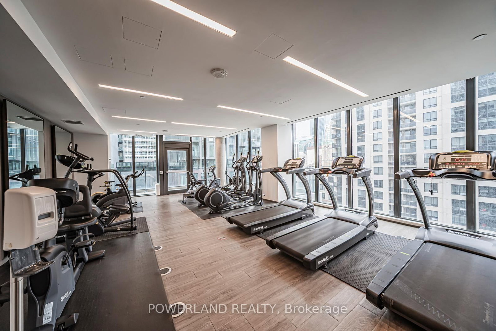 77 Shuter Street, Unit 3003 - Photo 24