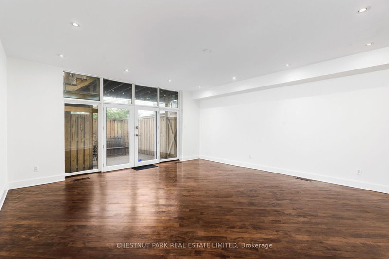 Main Fl - 734 Huron St, Toronto, M4V 2W3 | Image 2