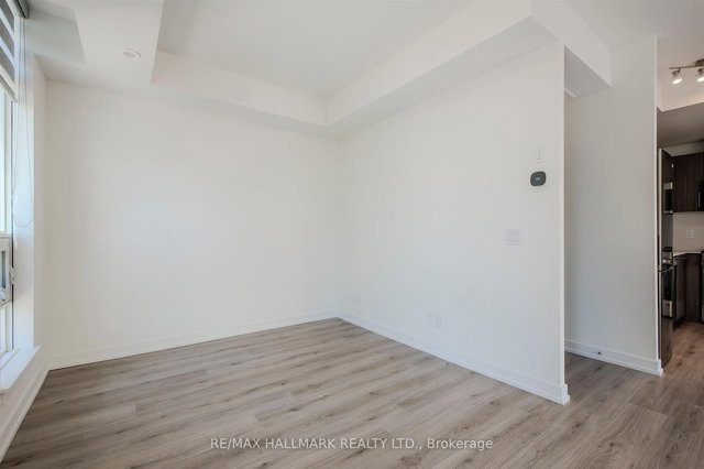 2nd floor - 35-851 Sheppard Avenue W