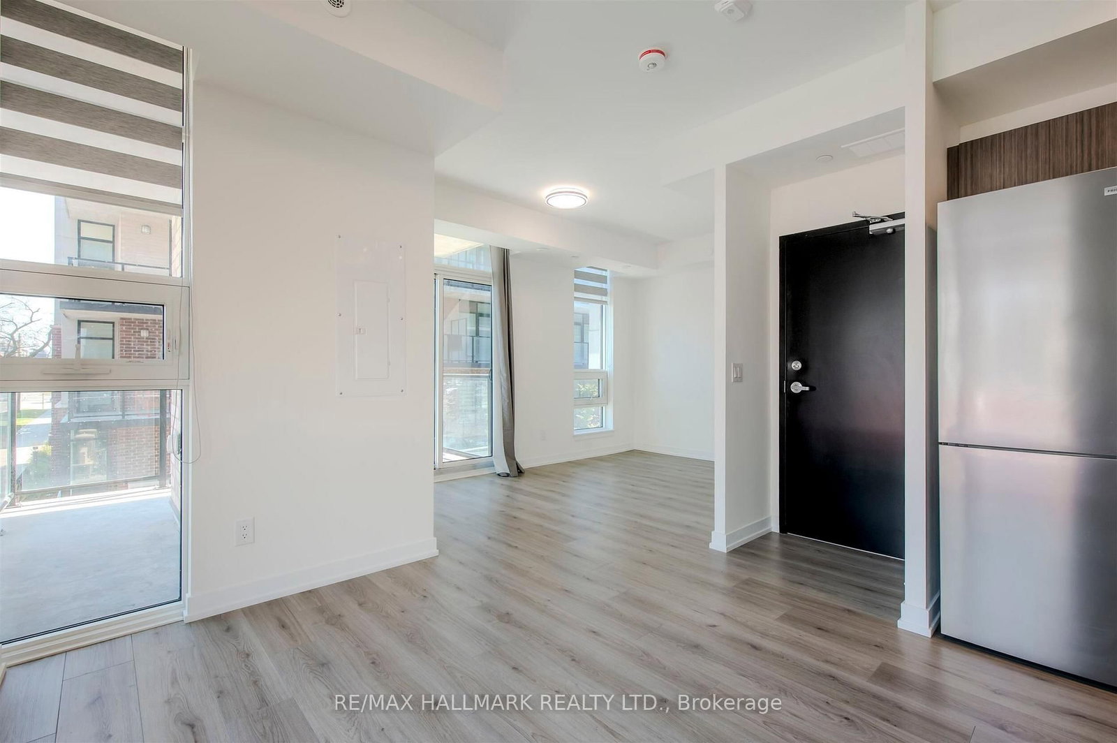 35-851 Sheppard Avenue W, Unit 2nd floor - Photo 5