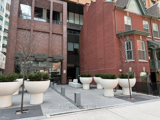 503 - 8 Widmer Street