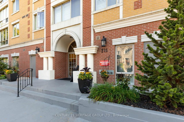 405 - 211 Randolph Road