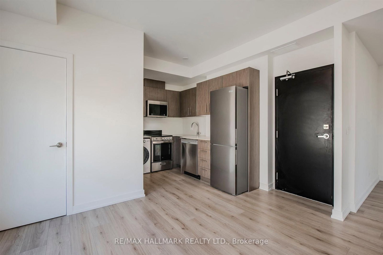 34-851 Sheppard Avenue W, Unit 3rd floor - Photo 6