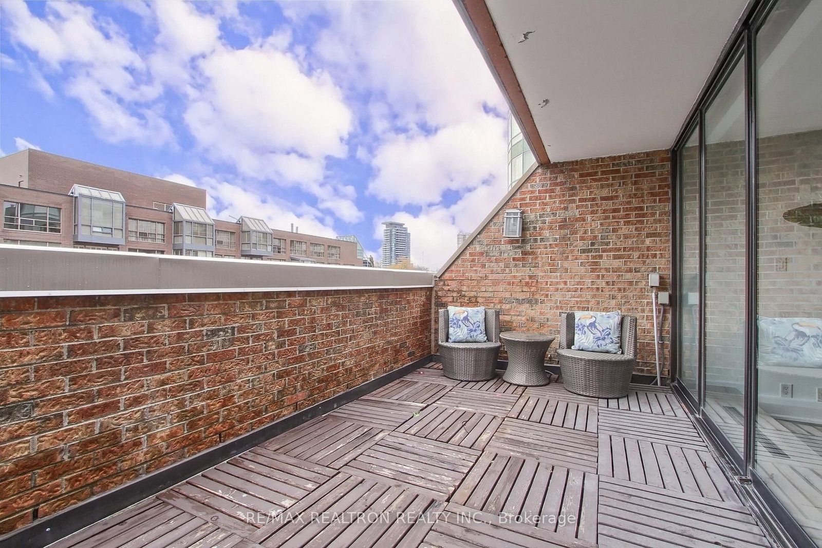 55A Avenue Road • #406 • Toronto, ON photo 50