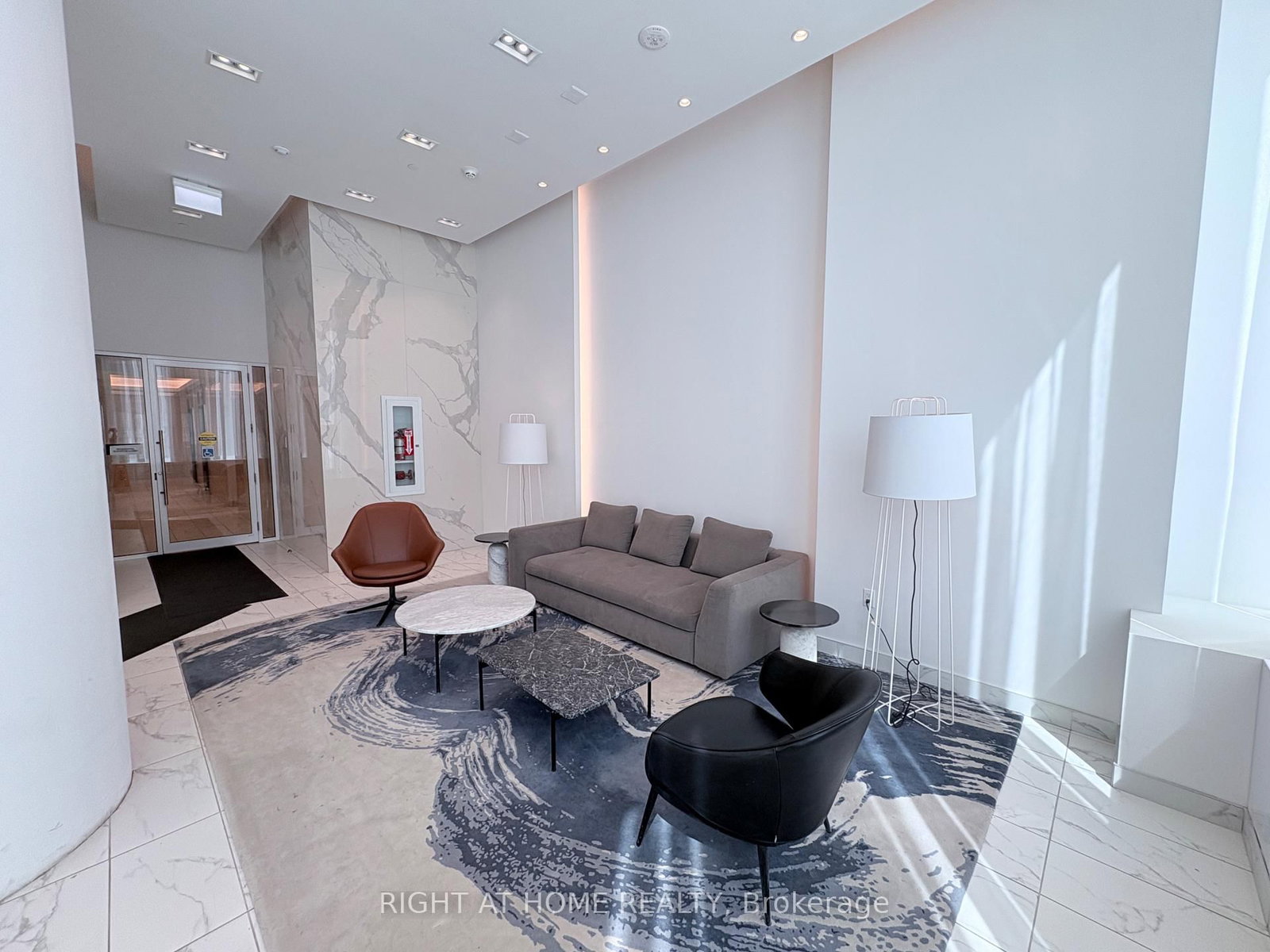 230 Simcoe Street, Unit 1436 - Photo 3