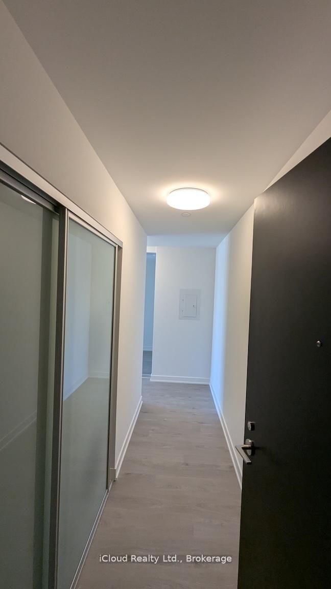 Room1