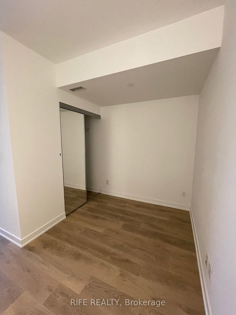4504 - 501 Yonge St, Toronto, M4Y 0G8 | Image 3