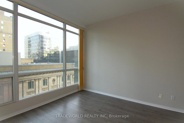 1101 - 7 King Street E