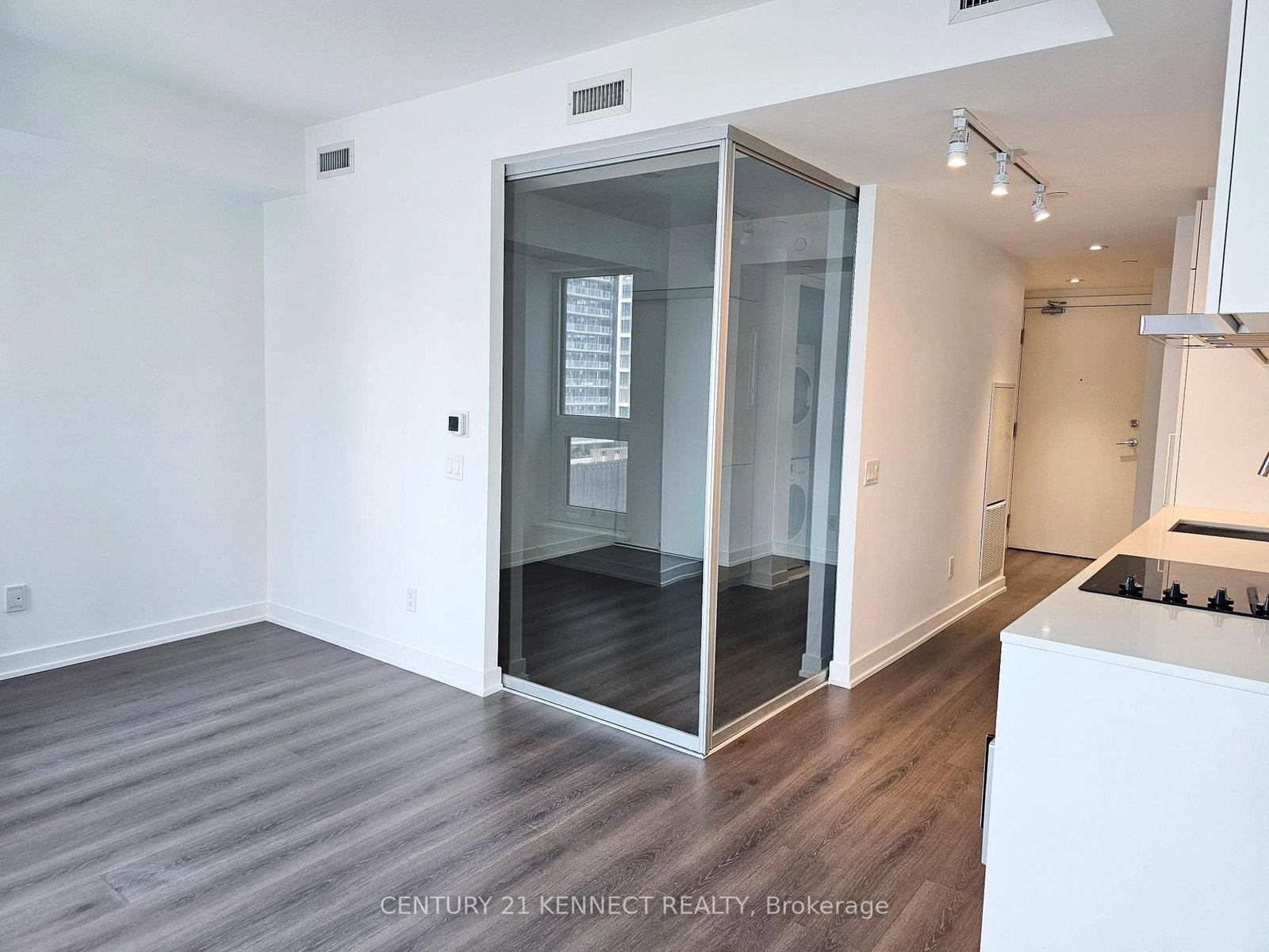 8 Wellesley Street W, Unit 1106 - Photo 13